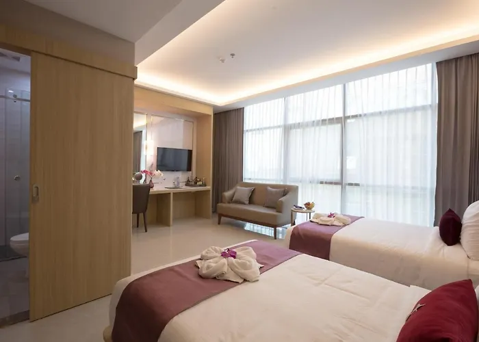 Elegant Airport Hotel
